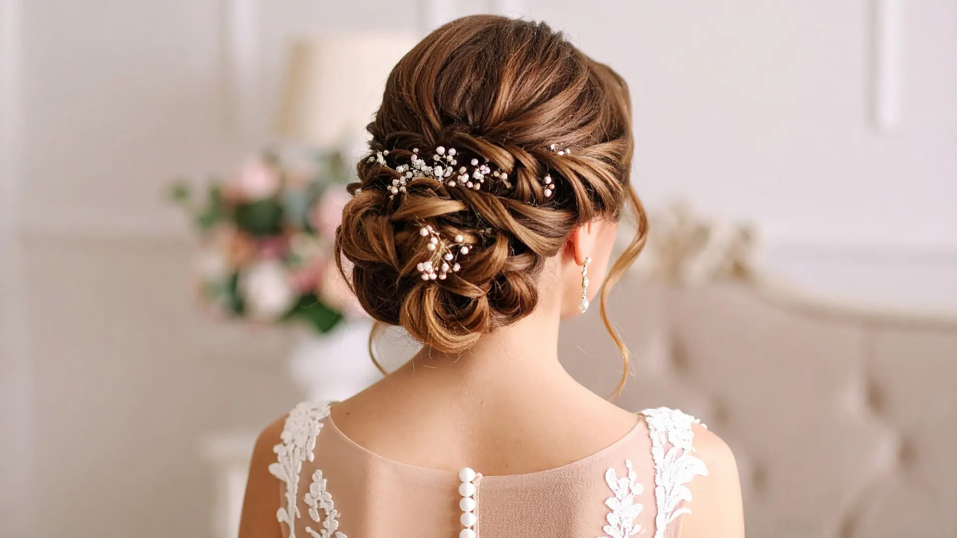 Bridal Hair Trials_ What to Expect and How to Prepare Image 2